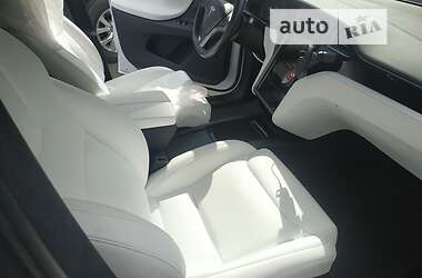 Внедорожник / Кроссовер Tesla Model X 2019 в 