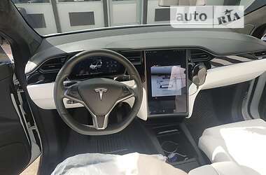 Внедорожник / Кроссовер Tesla Model X 2019 в 