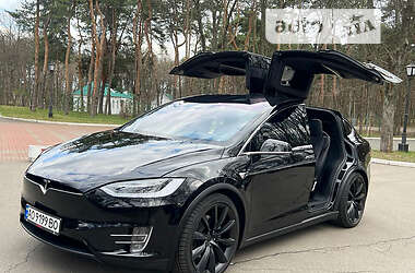 Внедорожник / Кроссовер Tesla Model X 2019 в 