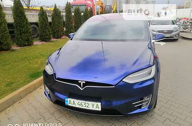 Позашляховик / Кросовер Tesla Model X 2017 в Києві