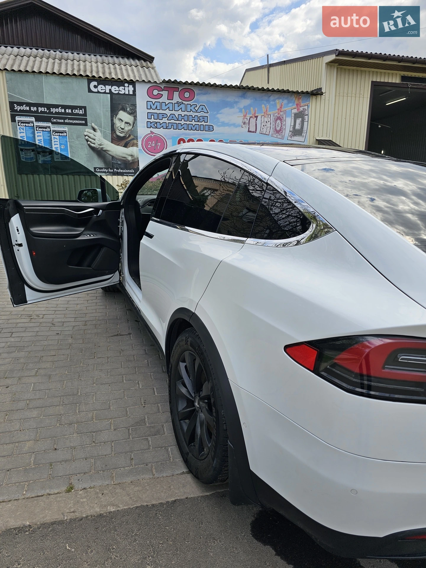 2016 Tesla Model X - мініатюра 3