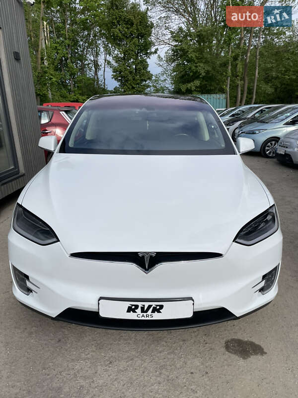 Внедорожник / Кроссовер Tesla Model X 2016 в Тернополе