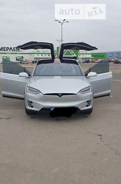 Внедорожник / Кроссовер Tesla Model X 2016 в Одессе