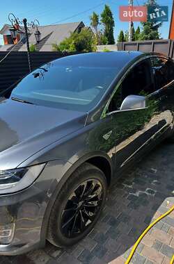 Внедорожник / Кроссовер Tesla Model X 2016 в Харькове