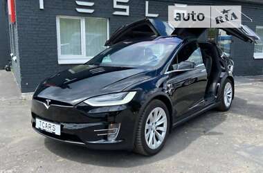 Внедорожник / Кроссовер Tesla Model X 2020 в 