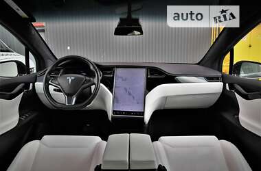 Позашляховик / Кросовер Tesla Model X 2019 в Києві