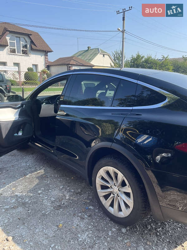 Внедорожник / Кроссовер Tesla Model X 2017 в Харькове фото 7 Внедорожник / Кроссовер Tesla Model X 2017 в Харькове