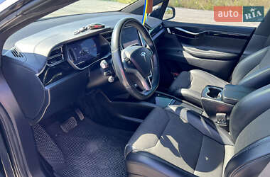 Внедорожник / Кроссовер Tesla Model X 2017 в Виннице