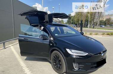 Внедорожник / Кроссовер Tesla Model X 2017 в Киеве