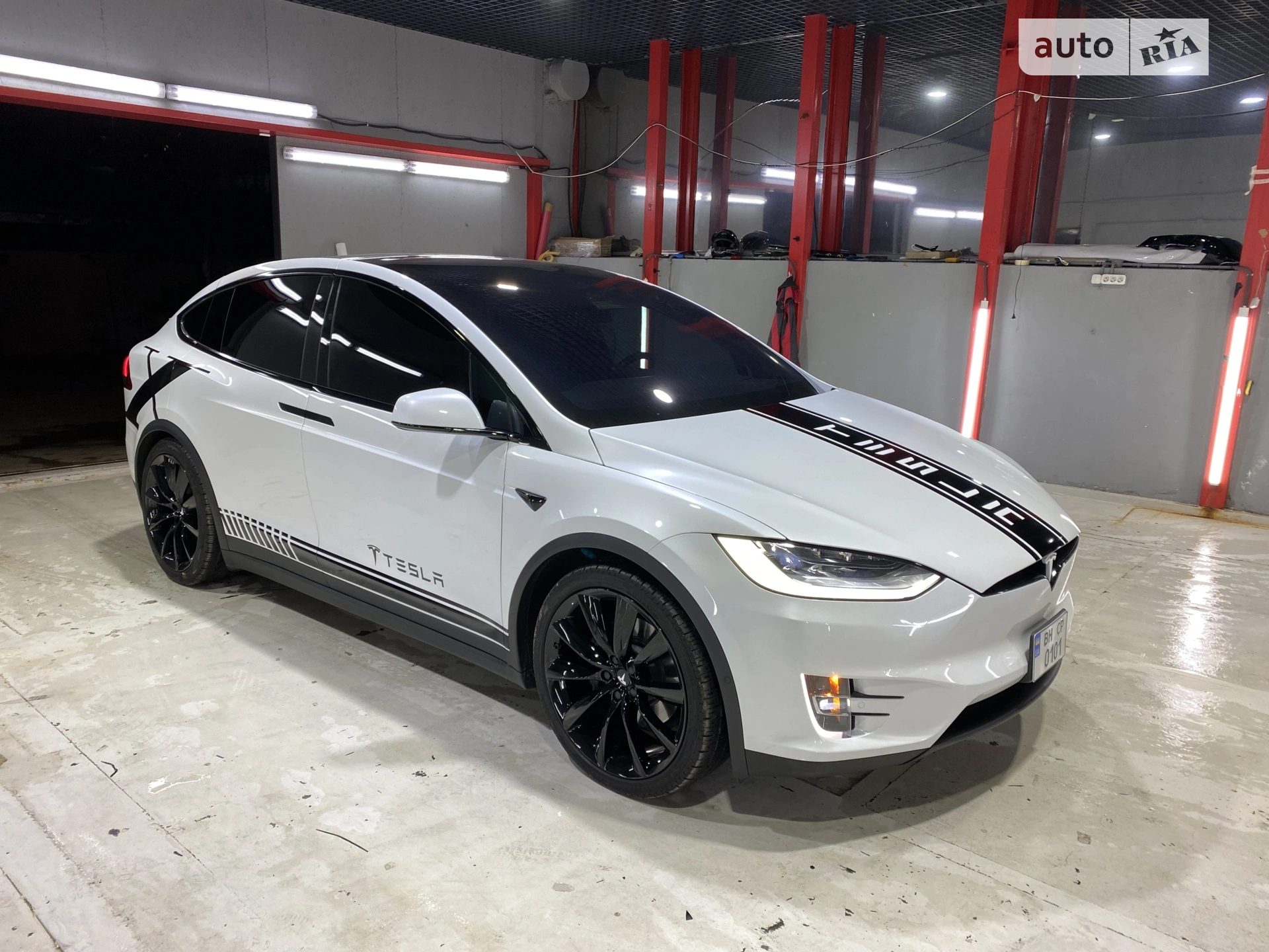 2019 Tesla Model X - мініатюра 2
