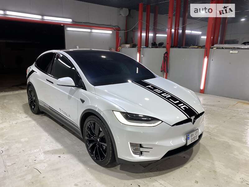 Позашляховик / Кросовер Tesla Model X 2019 в Одесі