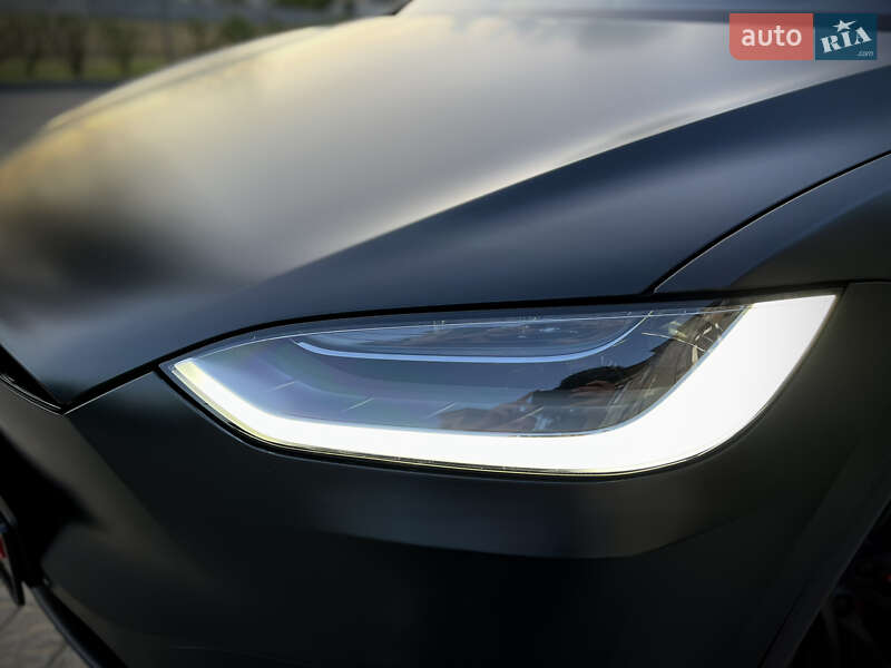 Позашляховик / Кросовер Tesla Model X 2020 в Одесі