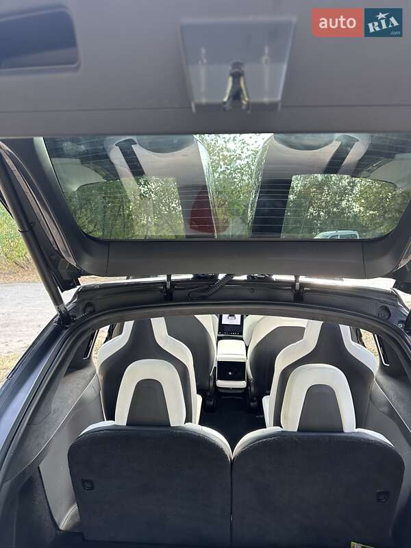 Позашляховик / Кросовер Tesla Model X 2020 в Дніпрі