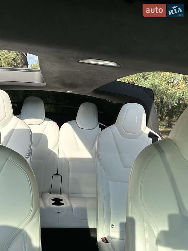 Позашляховик / Кросовер Tesla Model X 2020 в Дніпрі