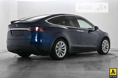 Позашляховик / Кросовер Tesla Model X 2017 в Києві