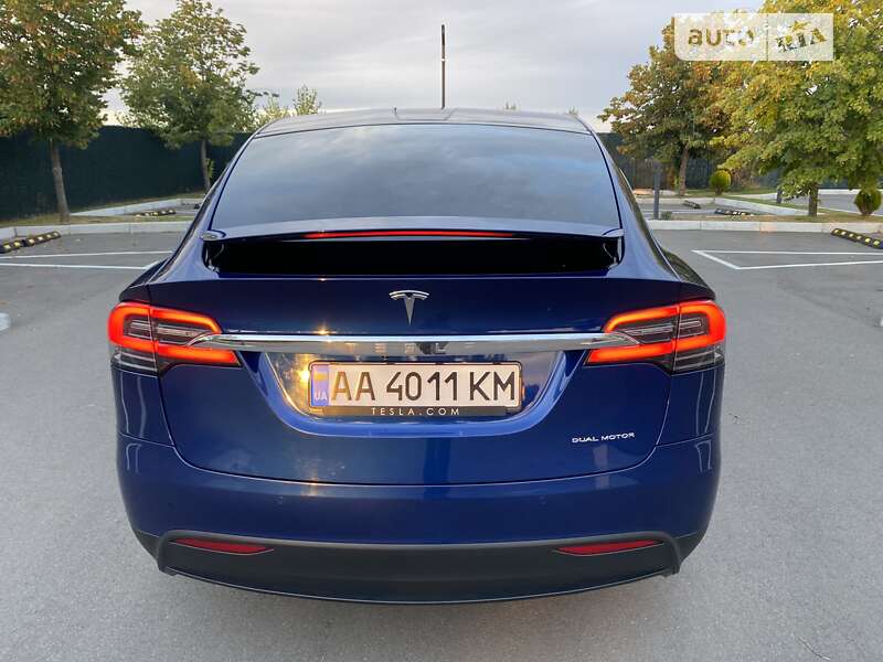 Позашляховик / Кросовер Tesla Model X 2019 в Києві