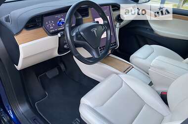 Внедорожник / Кроссовер Tesla Model X 2019 в Киеве