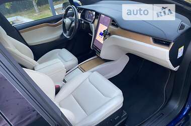 Внедорожник / Кроссовер Tesla Model X 2019 в Киеве