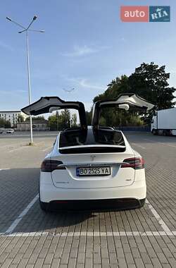 Внедорожник / Кроссовер Tesla Model X 2018 в Тернополе