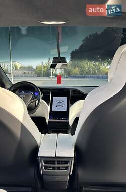 Внедорожник / Кроссовер Tesla Model X 2018 в Тернополе