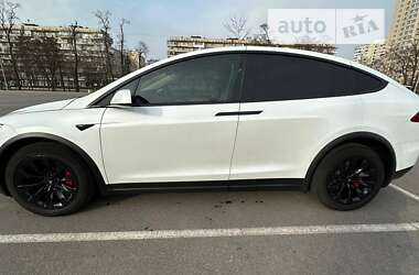 Внедорожник / Кроссовер Tesla Model X 2018 в Киеве