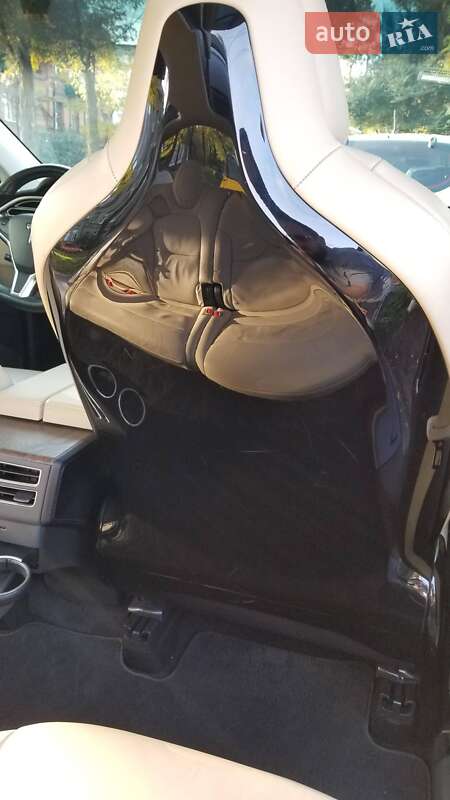 Внедорожник / Кроссовер Tesla Model X 2016 в Днепре