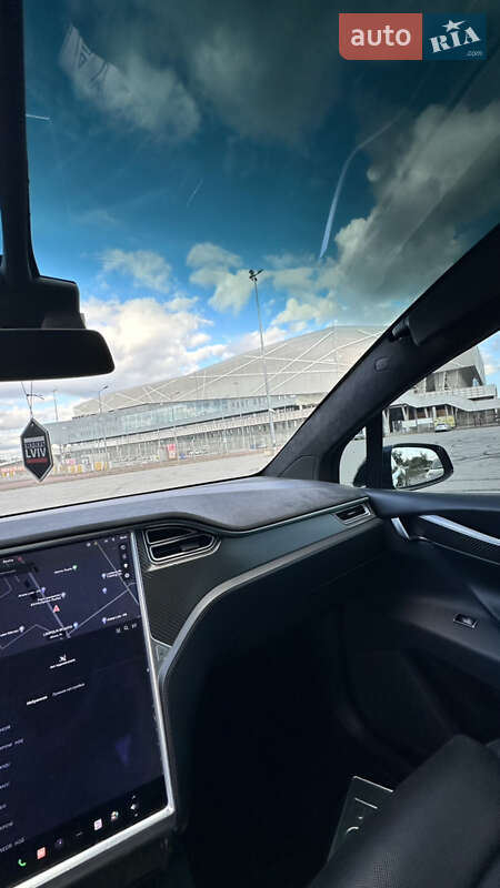 Внедорожник / Кроссовер Tesla Model X 2016 в Одессе