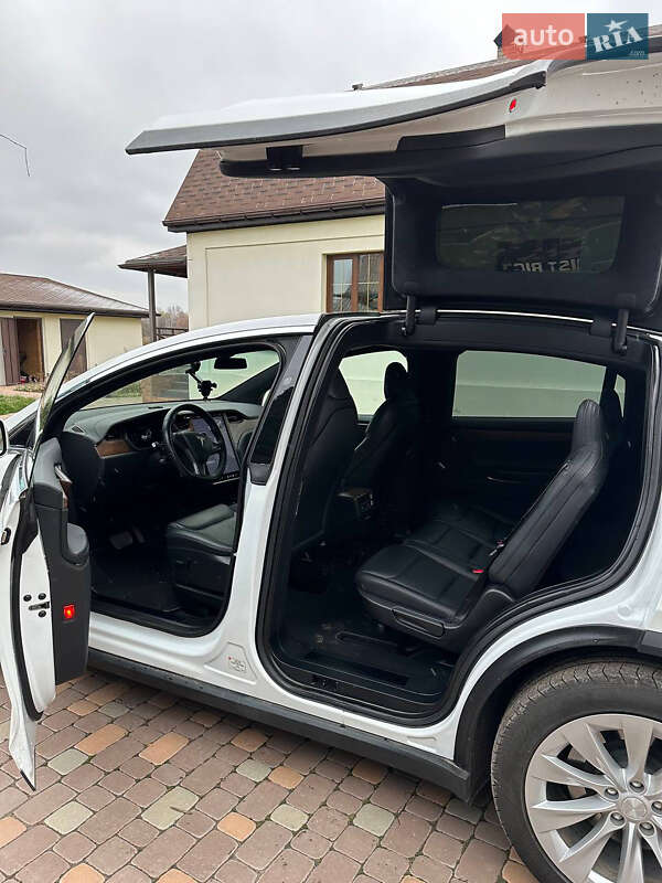 Внедорожник / Кроссовер Tesla Model X 2020 в Черкассах