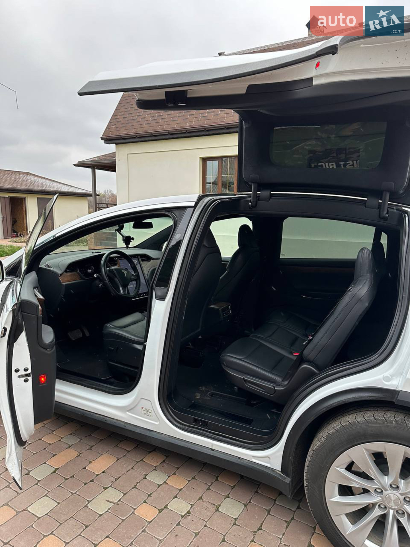 2020 Tesla Model X - мініатюра 7
