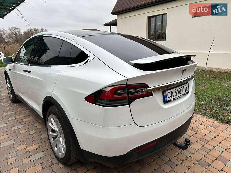 Внедорожник / Кроссовер Tesla Model X 2020 в Черкассах