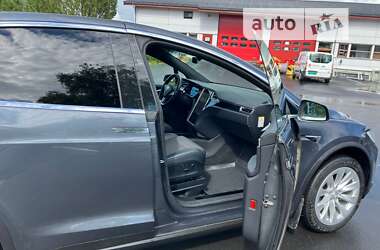 Внедорожник / Кроссовер Tesla Model X 2017 в Киеве