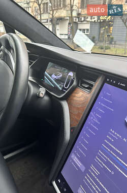 Внедорожник / Кроссовер Tesla Model X 2020 в 