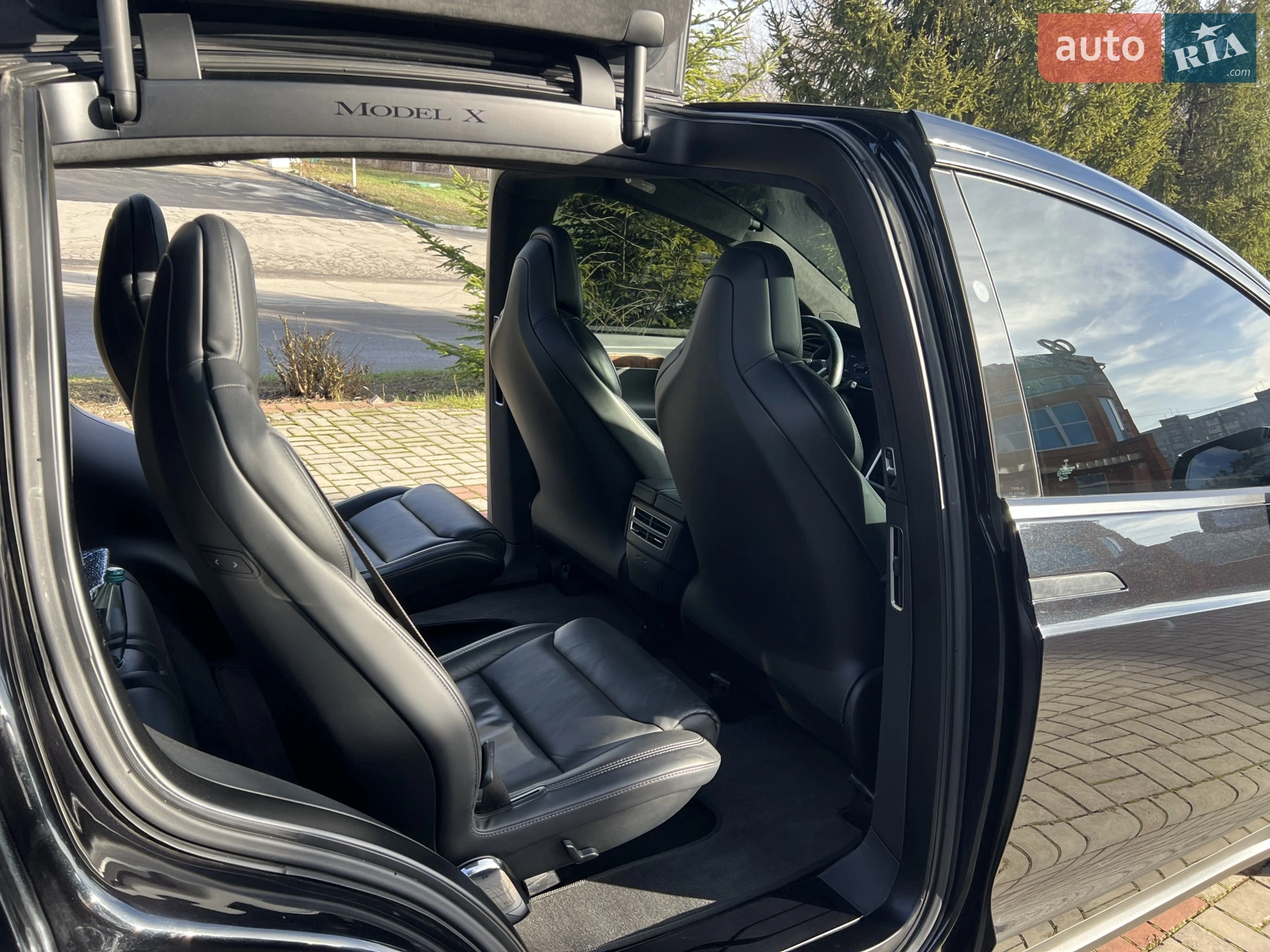 2017 Tesla Model X - мініатюра 16