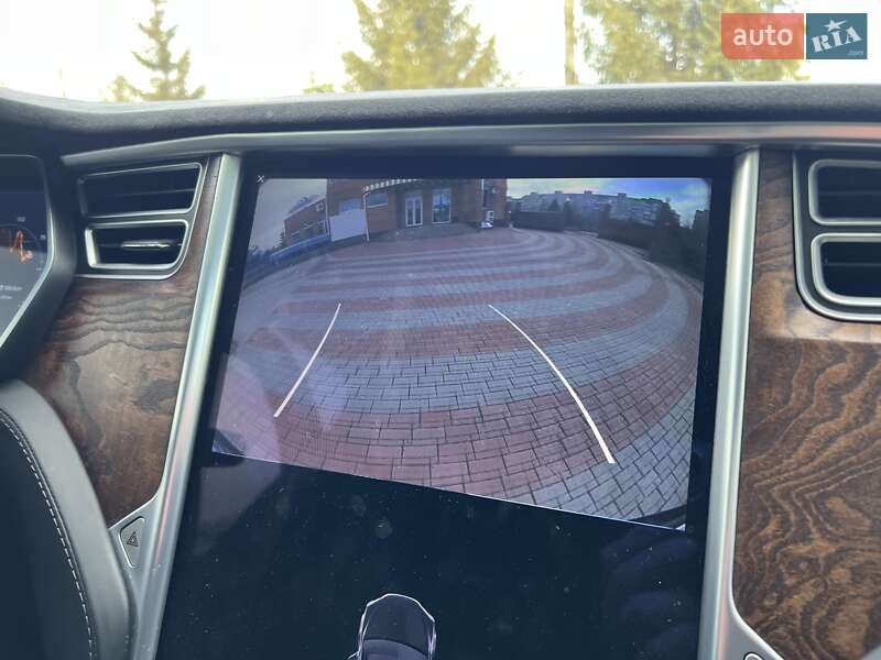 Внедорожник / Кроссовер Tesla Model X 2017 в Запорожье
