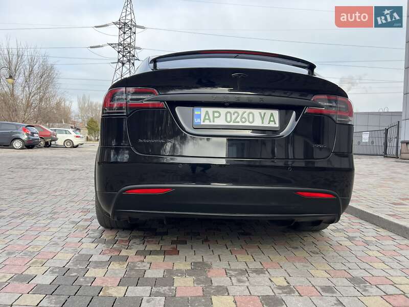 Внедорожник / Кроссовер Tesla Model X 2017 в Запорожье