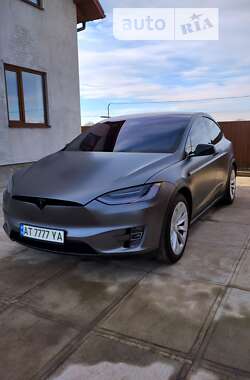 Позашляховик / Кросовер Tesla Model X 2018 в Івано-Франківську