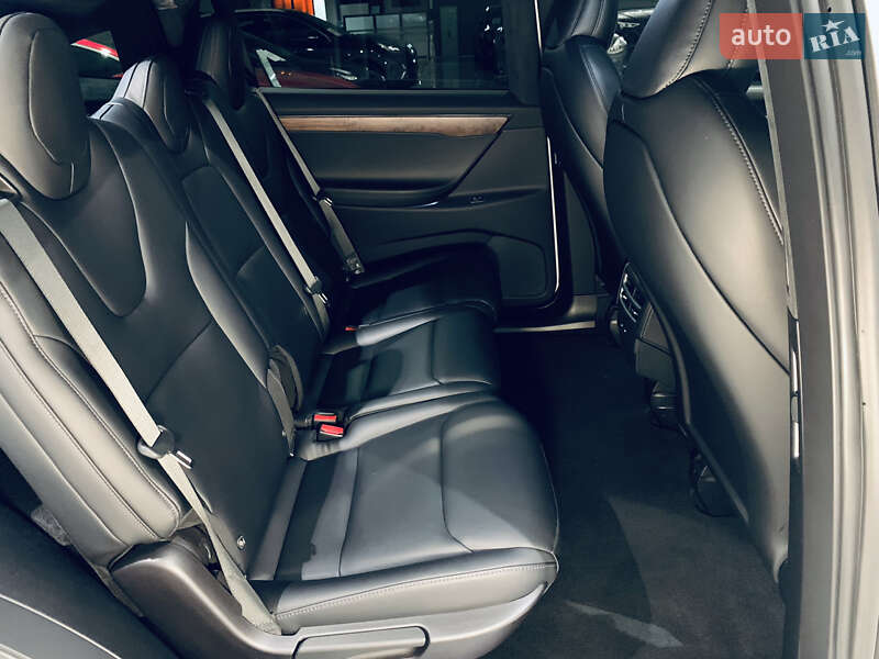 Позашляховик / Кросовер Tesla Model X 2020 в Києві