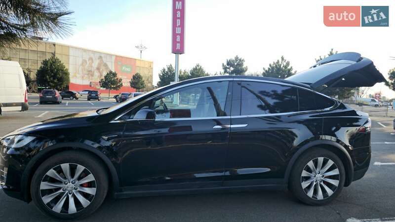 Внедорожник / Кроссовер Tesla Model X 2020 в Одессе