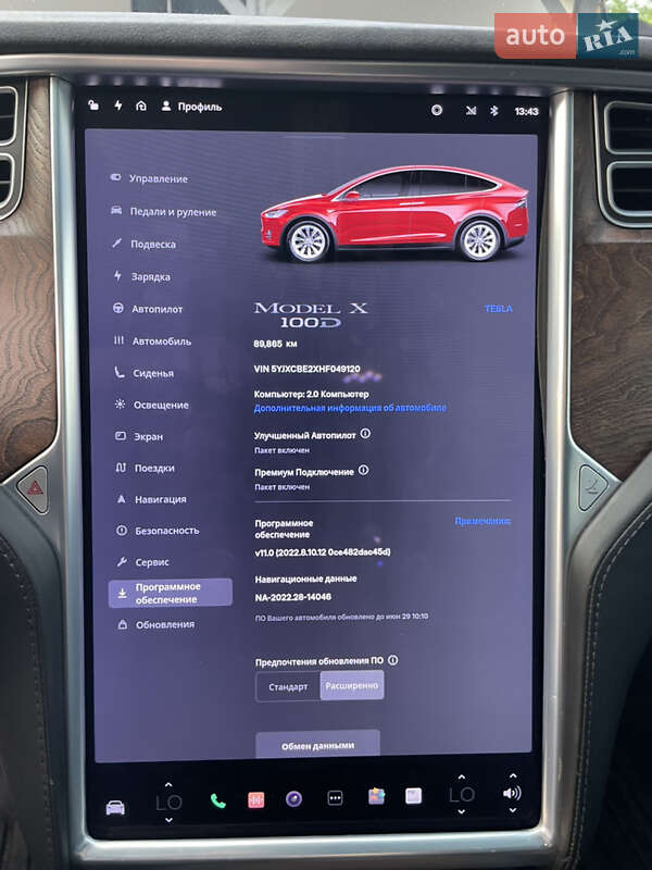 Позашляховик / Кросовер Tesla Model X 2017 в Львові