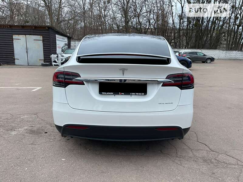 Позашляховик / Кросовер Tesla Model X 2020 в Дніпрі