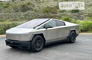 Внедорожник / Кроссовер Tesla Model X 2024 в 