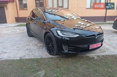 Внедорожник / Кроссовер Tesla Model X 2017 в 