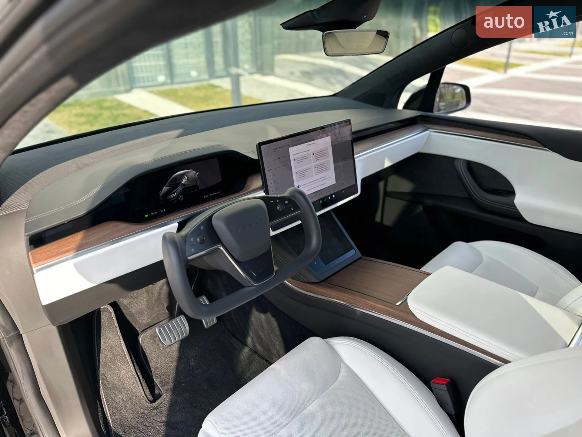 2023 Tesla Model X - мініатюра 8