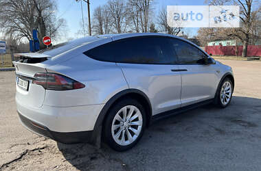 Внедорожник / Кроссовер Tesla Model X 2016 в Чернигове