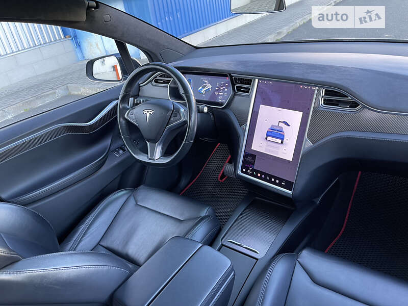 Внедорожник / Кроссовер Tesla Model X 2017 в Луцке фото 13 Внедорожник / Кроссовер Tesla Model X 2017 в Луцке