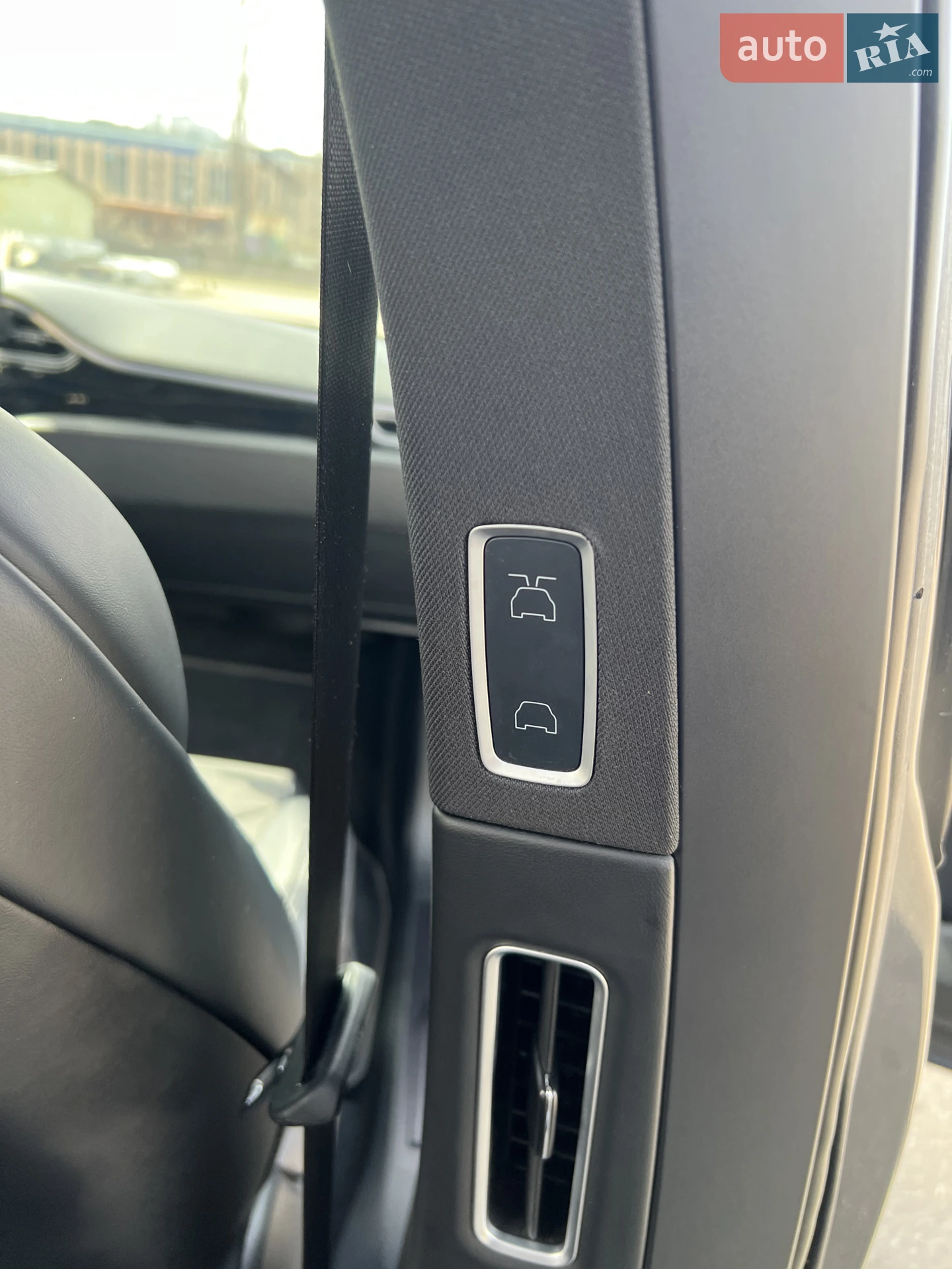 2018 Tesla Model X - мініатюра 39