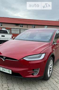 Позашляховик / Кросовер Tesla Model X 2017 в Сокалі