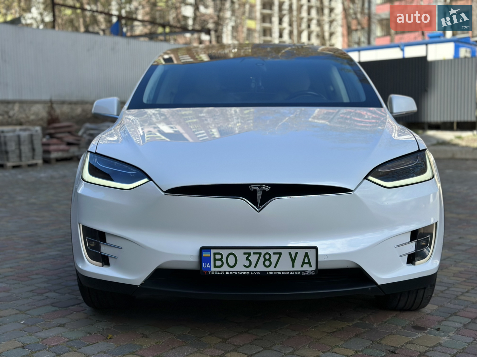 2016 Tesla Model X - мініатюра 4