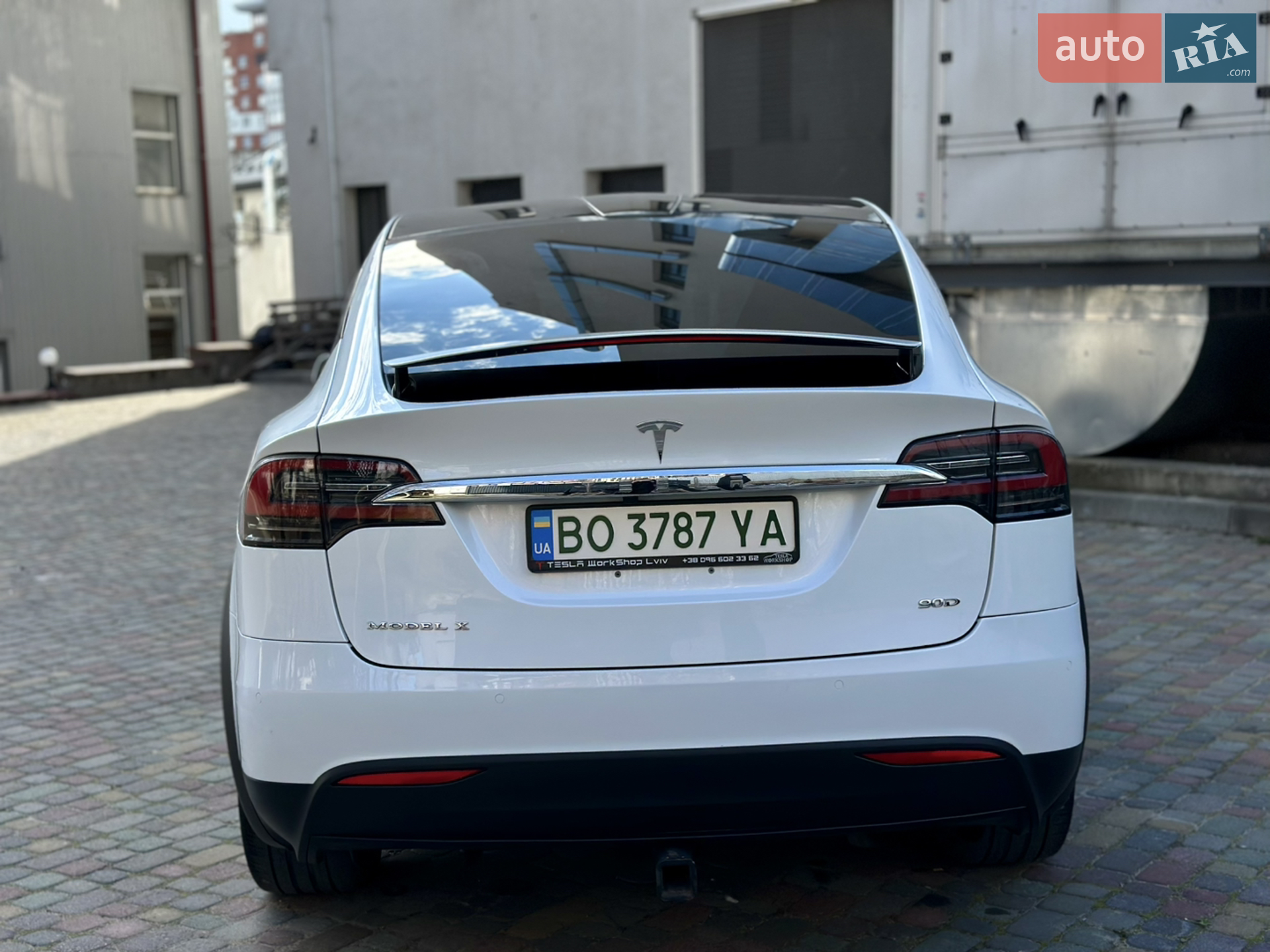 2016 Tesla Model X - мініатюра 10