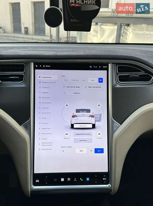 Внедорожник / Кроссовер Tesla Model X 2016 в Тернополе